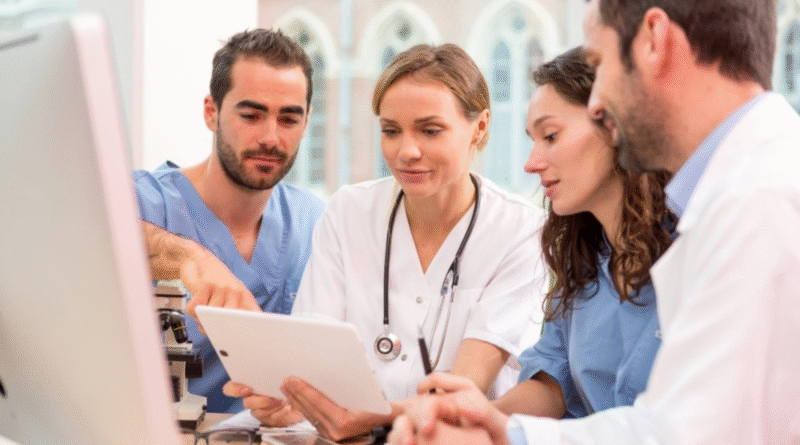 profissionais-saude-softwares-hospitalares-carreirahospitalar