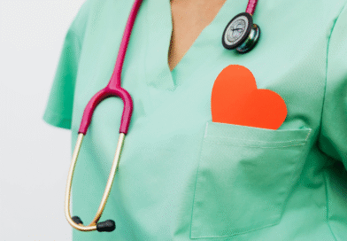 vaga-para-tecnico-de-enfermagem-associacao-saude-da-familia-carreirahospitalar